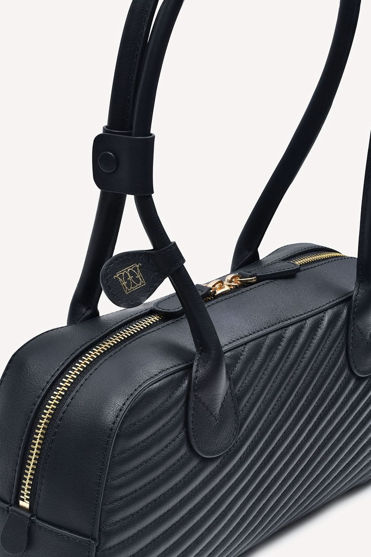 Call the Mermaid | Siyah