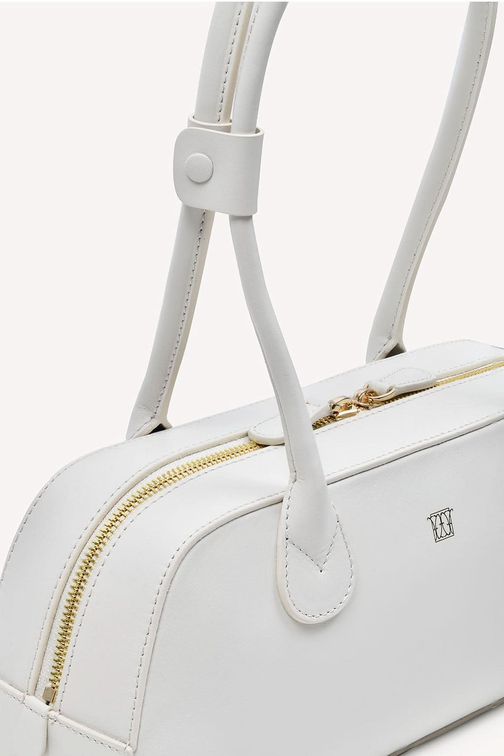 {{ product.title }} - Celadon