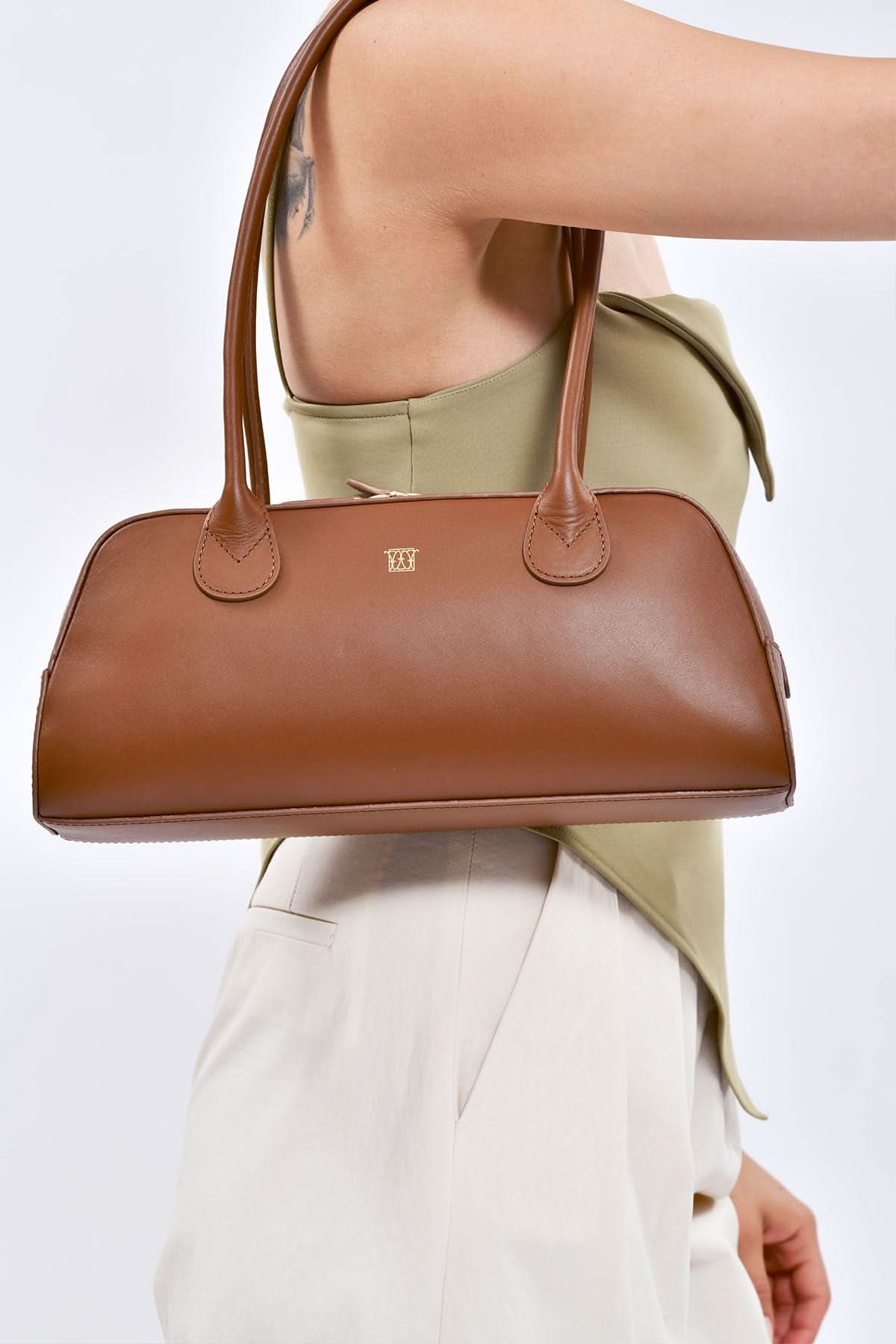 {{ product.title }} - Celadon