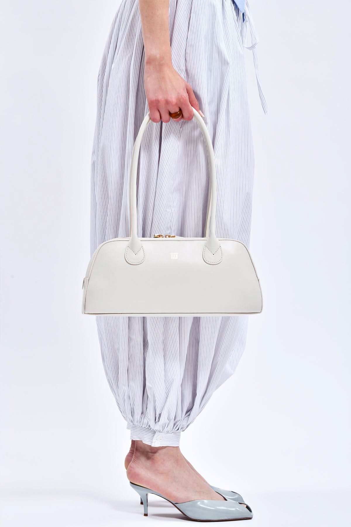 {{ product.title }} - Celadon